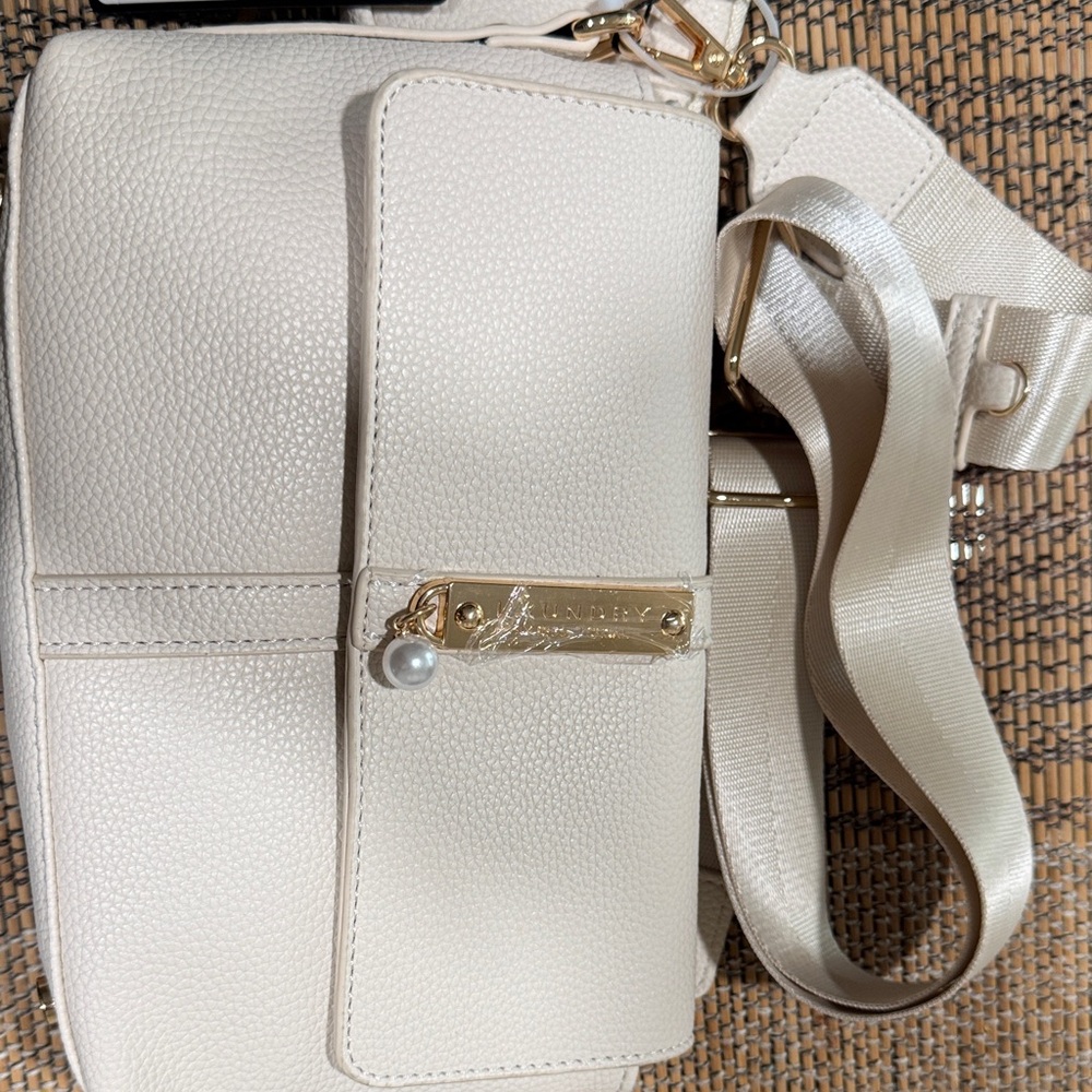 Laundry By Shelli Segal Cream Crossbody Bag